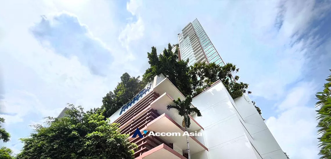  2 br Condominium For Sale in Sukhumvit ,Bangkok  at Fullerton Sukhumvit 1511879