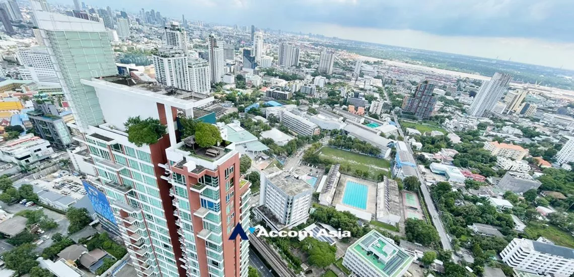  3 br Condominium for rent and sale in Sukhumvit ,Bangkok BTS Ekkamai at Fullerton Sukhumvit AA28166