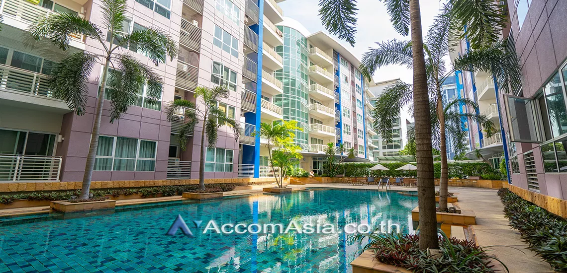  2 br Condominium For Sale in Sukhumvit ,Bangkok BTS Ekkamai at Avenue 61 AA40611