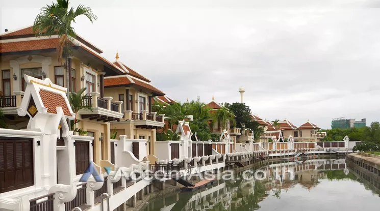  1 Exclusive Villa with Pool Thai Bali Style - House - Najomtien - Chon Buri / Accomasia