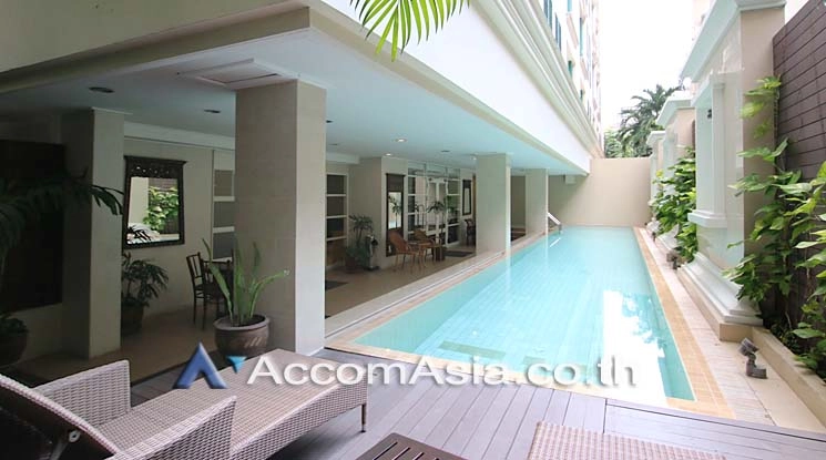  1  1 br Apartment For Rent in Silom ,Bangkok BTS Sala Daeng at Luxurious Colonial Style AA42250