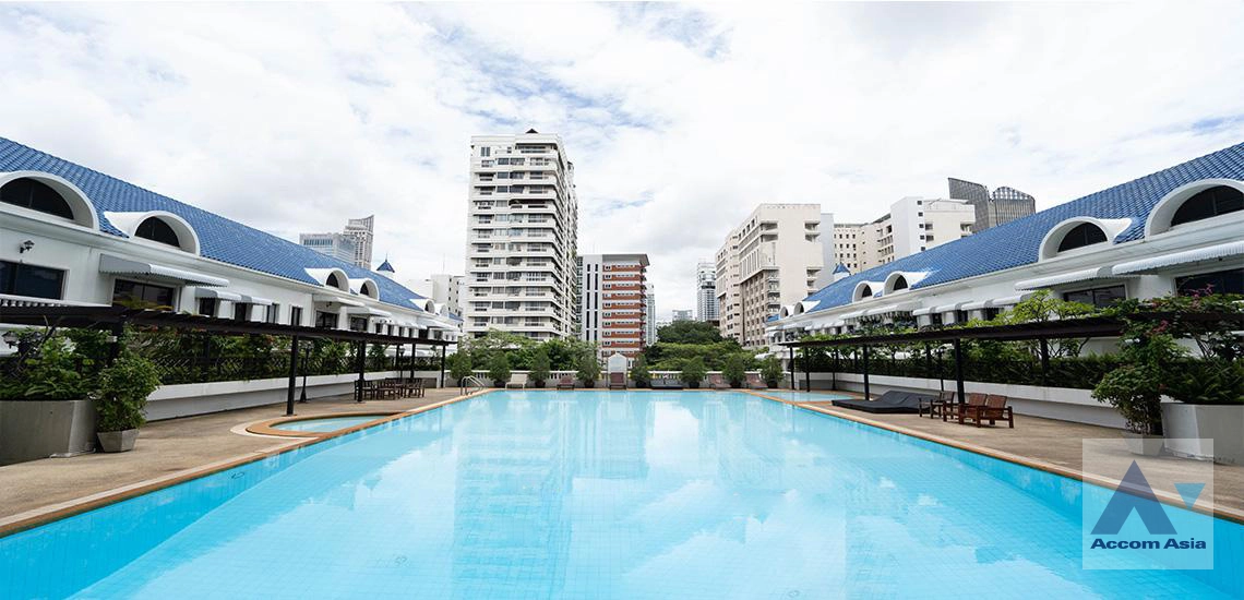  4 br Townhouse For Sale in Sukhumvit ,Bangkok BTS Asok - MRT Sukhumvit at Kiarti Thanee City AA38715