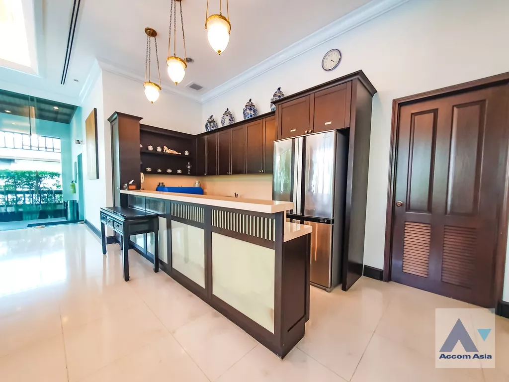  4 br House For Rent in Sathorn ,Bangkok BRT Thanon Chan - BTS Saint Louis at Exclusive Resort Style Home  AA32856