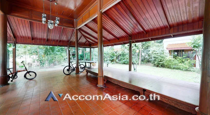 4 Large greenery with pool - House - Surawong - Bangkok / Accomasia