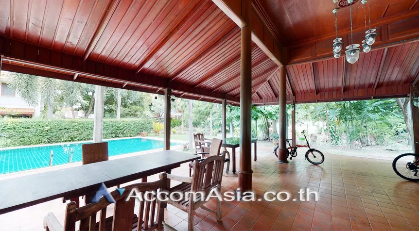  3 Large greenery with pool - House - Surawong - Bangkok / Accomasia