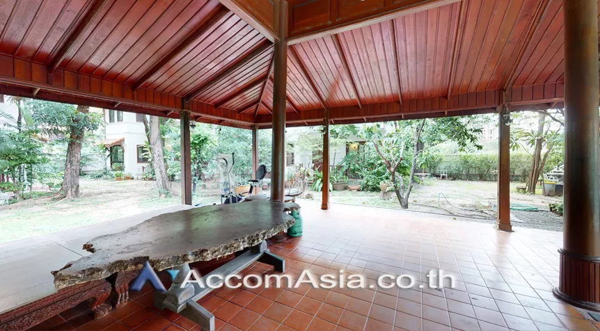 5 Large greenery with pool - House - Surawong - Bangkok / Accomasia