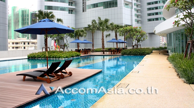  2 Bedrooms  Condominium For Rent in Sukhumvit, Bangkok  near BTS Asok - MRT Sukhumvit (AA40388)