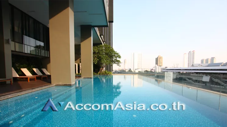  2 Bedrooms  Condominium For Rent in Charoennakorn, Bangkok  (19814)