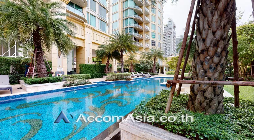  3 br Condominium For Rent in Sukhumvit ,Bangkok  at Royce Private Residences AA37116