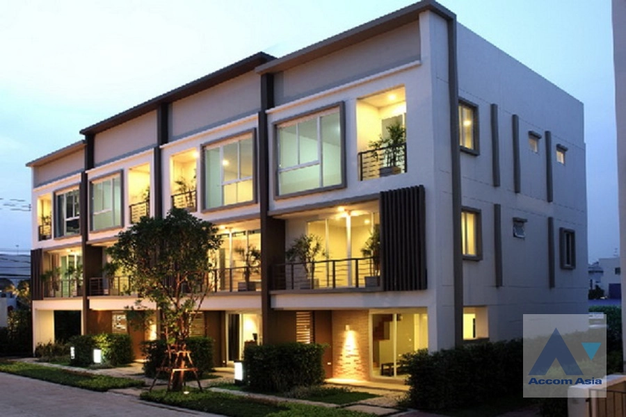  1 Lumpini Town Residence - Townhouse - Lat Phrao - Bangkok / Accomasia