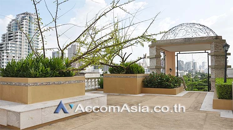  2 br Condominium For Rent in Phaholyothin ,Bangkok BTS Ari at The Crest Phahonyothin AA10870