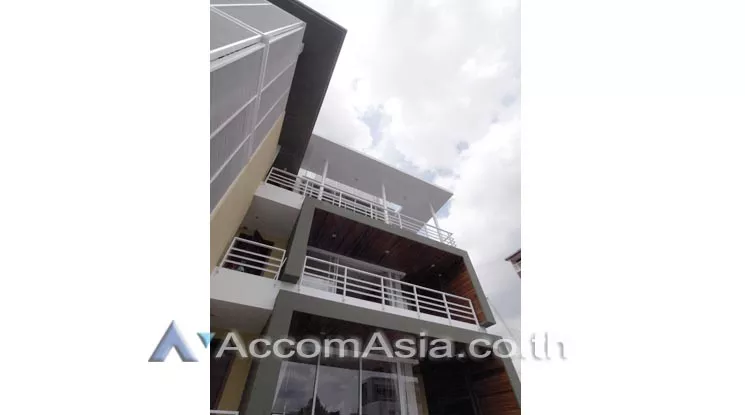 4 East Village - Condominium - Vibhavadi Rangsit - Bangkok / Accomasia