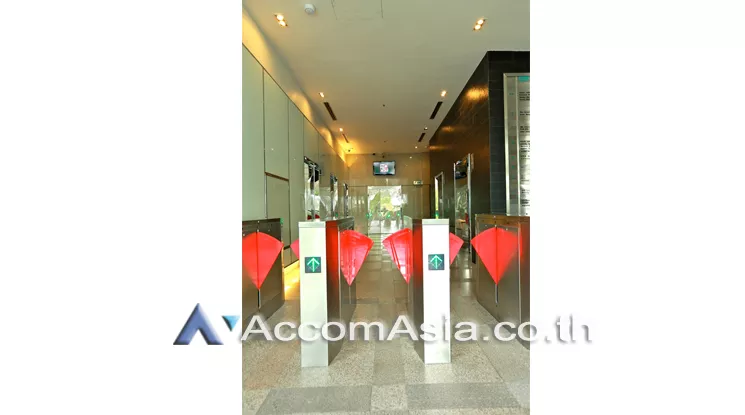  Office Space For Rent in Ratchadapisek ,Bangkok  at KPN Tower Rama 9 AA23545
