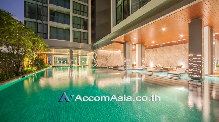  2 Bedrooms  Condominium For Rent & Sale in Sukhumvit, Bangkok  near BTS Phra khanong (AA41702)