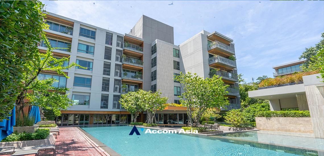  2 br Condominium For Sale in Sathorn ,Bangkok MRT Lumphini at Supreme Legend AA40543