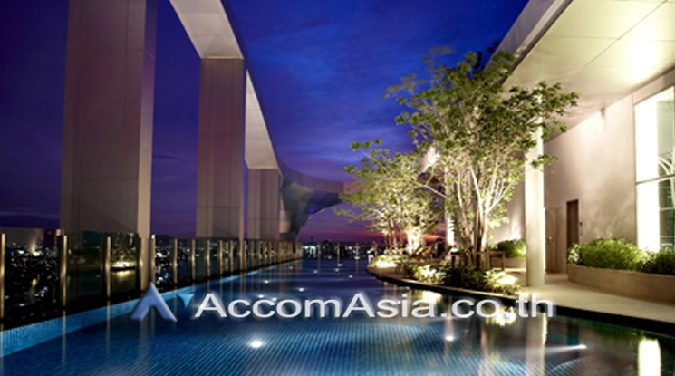  2 br Condominium For Sale in Ratchadapisek ,Bangkok MRT Huai Khwang at Life Ratchadapisek AA34181