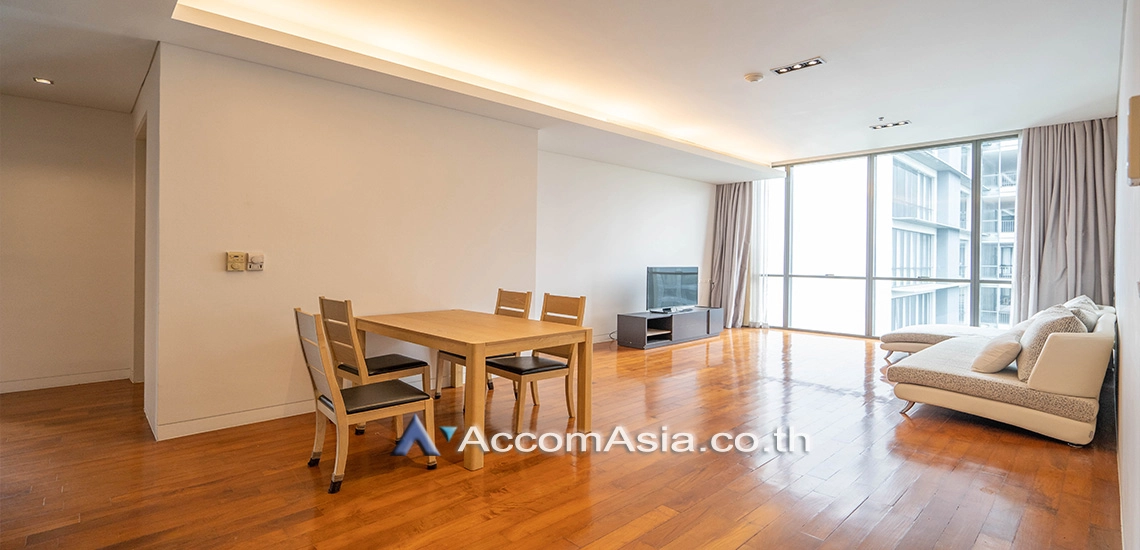  2 Bedrooms  Condominium For Rent in Sukhumvit, Bangkok  near BTS Asok - MRT Sukhumvit (310246)