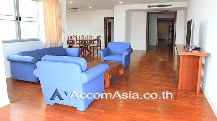 Pet friendly |  3 Bedrooms  Apartment For Rent in Sathorn, Bangkok  near BRT Technic Krungthep (2040603)