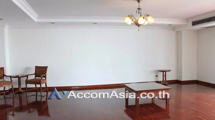  3 Bedrooms  Condominium For Rent in Sukhumvit, Bangkok  near BTS Phrom Phong (1510343)