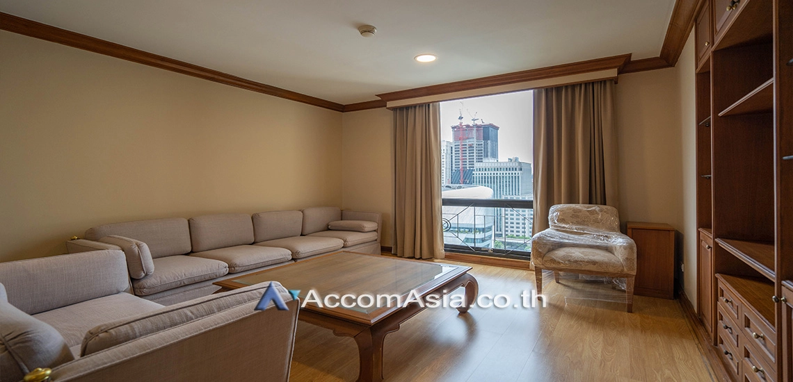  Somkid Gardens Condominium  3 Bedroom for Rent BTS Chitlom in Ploenchit Bangkok