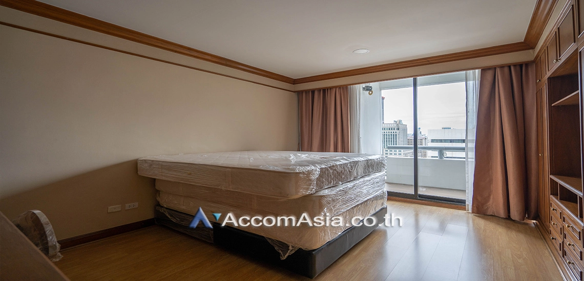 13  3 br Condominium For Rent in Ploenchit ,Bangkok BTS Chitlom at Somkid Gardens 1510365