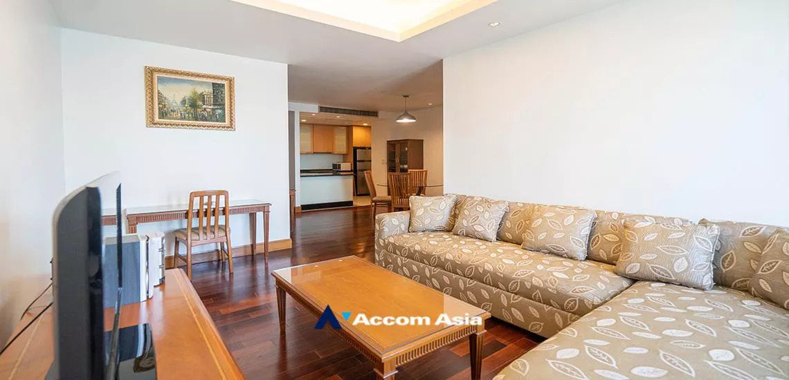  2 Bedrooms  Condominium For Rent in Sathorn, Bangkok  near BTS Chong Nonsi (1510403)