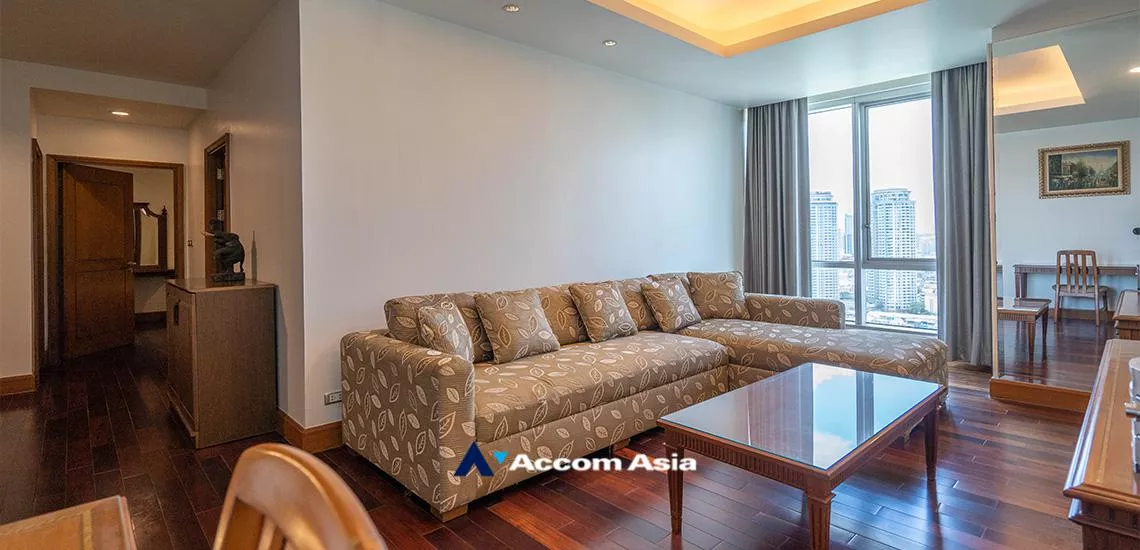  2 Bedrooms  Condominium For Rent in Sathorn, Bangkok  near BTS Chong Nonsi (1510403)