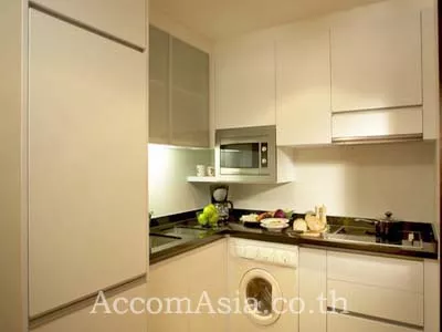 5  3 br Apartment For Rent in Sukhumvit ,Bangkok BTS Nana at Nestled in a landscaped garden 1410442