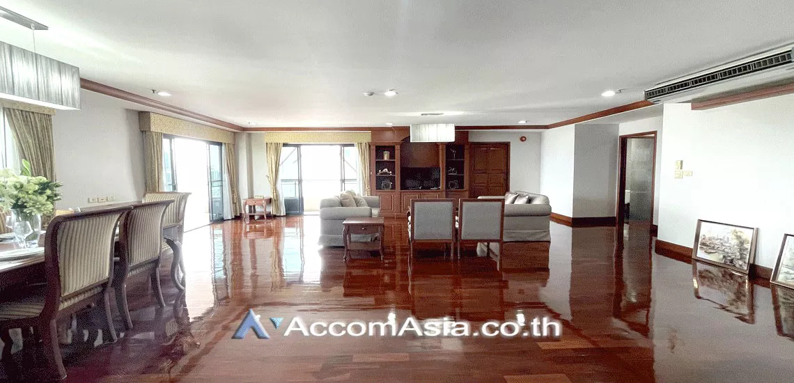 Pet friendly |  3 Bedrooms  Apartment For Rent in Sukhumvit, Bangkok  near BTS Asok - MRT Sukhumvit (1410491)