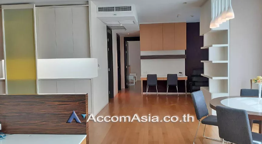 Pet friendly |  2 Bedrooms  Condominium For Rent in Sukhumvit, Bangkok  near BTS Phrom Phong (1510540)