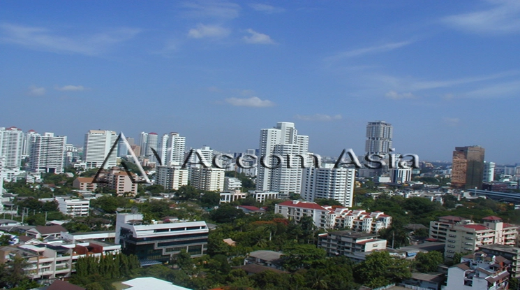  2 Bedrooms  Condominium For Rent in Sukhumvit, Bangkok  near BTS Phrom Phong (28606)