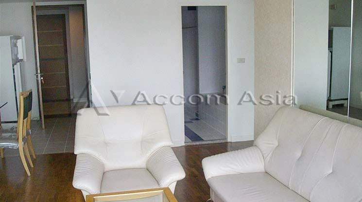  2 Bedrooms  Condominium For Rent in Sathorn, Bangkok  near BRT Thanon Chan (20438)