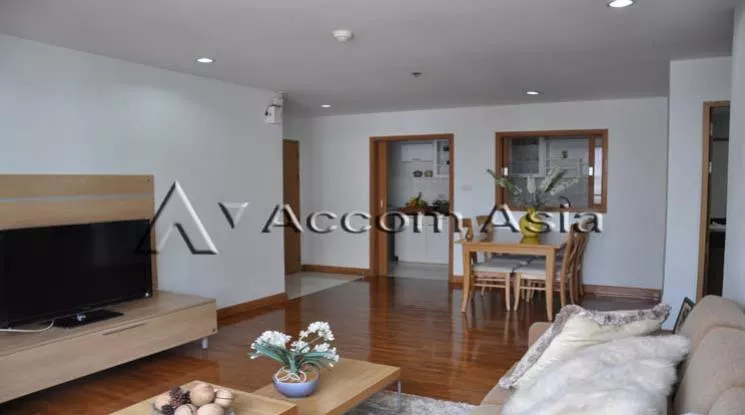  2 Bedrooms  Apartment For Rent in Sukhumvit, Bangkok  near BTS Phrom Phong (1410764)