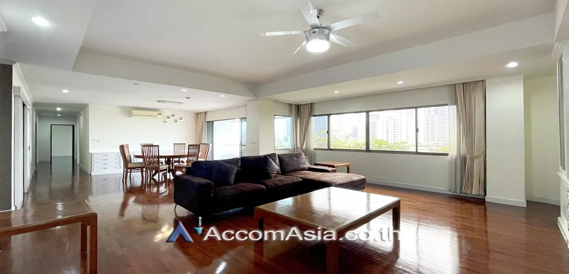 Pet friendly |  3 Bedrooms  Apartment For Rent in Sukhumvit, Bangkok  near BTS Phrom Phong (1410766)