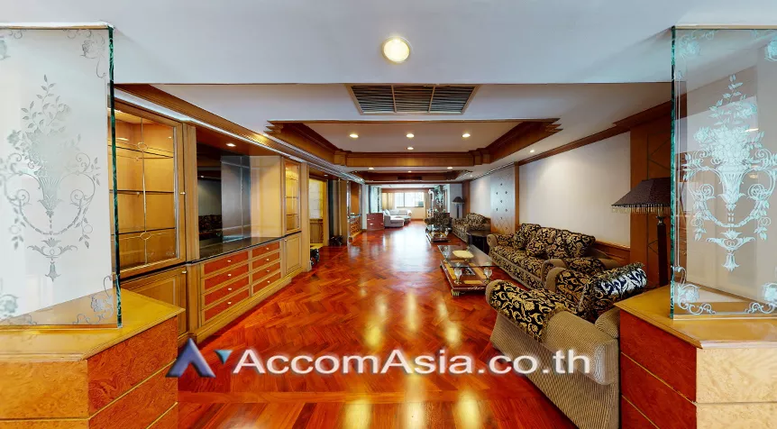  4 Bedrooms  Condominium For Rent in Sukhumvit, Bangkok  near BTS Asok - MRT Sukhumvit (1510793)