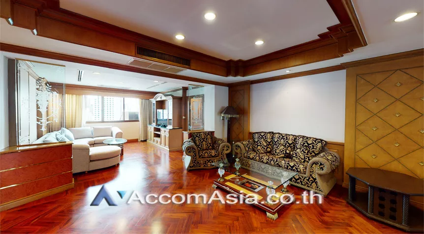  4 Bedrooms  Condominium For Rent in Sukhumvit, Bangkok  near BTS Asok - MRT Sukhumvit (1510793)