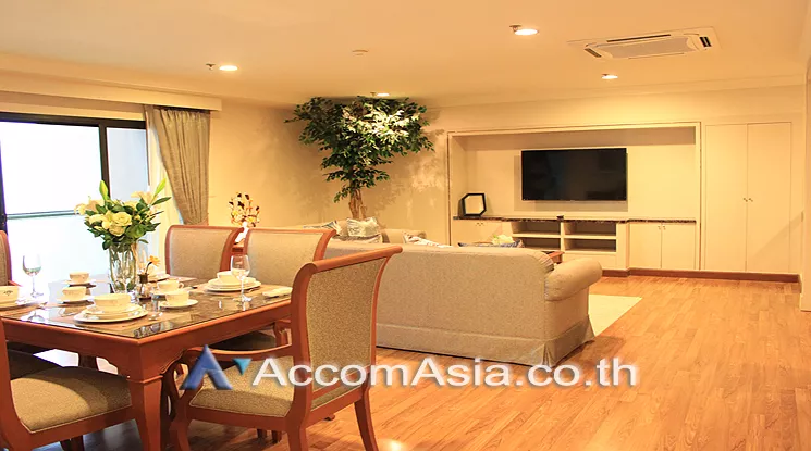 Pet friendly |  3 Bedrooms  Apartment For Rent in Sukhumvit, Bangkok  near BTS Asok - MRT Sukhumvit (1410886)