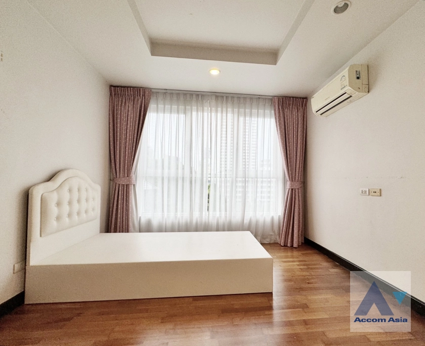 7  3 br Condominium For Sale in Sukhumvit ,Bangkok BTS Ekkamai at Avenue 61 1511024