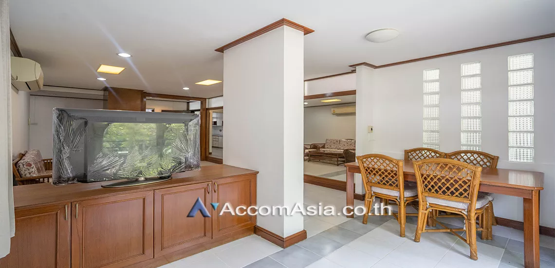  1  2 br Apartment For Rent in Sukhumvit ,Bangkok BTS Thong Lo at Greenery garden and privacy 1411052