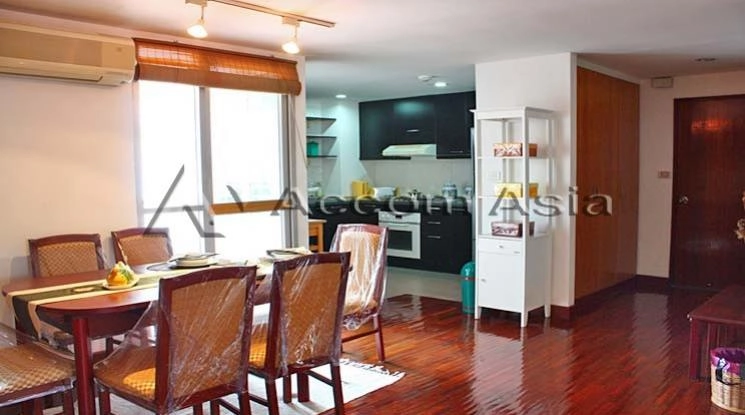  2 Bedrooms  Apartment For Rent in Sukhumvit, Bangkok  near BTS Phrom Phong (1411129)