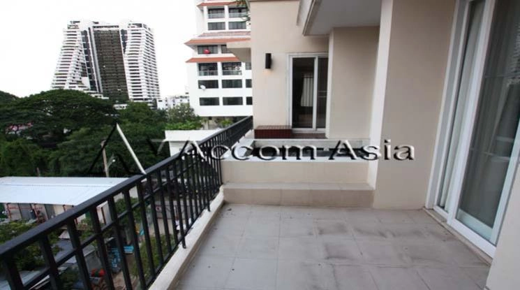  2 Bedrooms  Apartment For Rent in Sukhumvit, Bangkok  near BTS Phrom Phong (1411134)