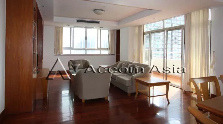 Pet friendly |  3 Bedrooms  Apartment For Rent in Sukhumvit, Bangkok  near BTS Phrom Phong (1411224)