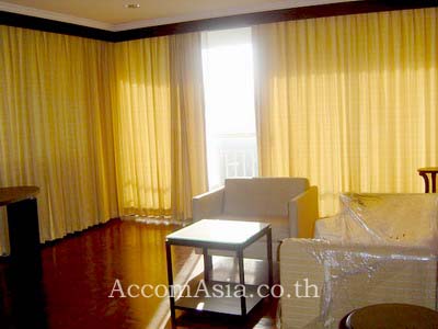 Big Balcony |  2 Bedrooms  Condominium For Sale in Sukhumvit, Bangkok  near BTS Nana (2046001)