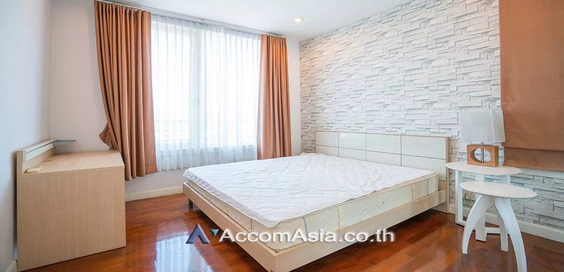  2 Bedrooms  Condominium For Rent & Sale in Sukhumvit, Bangkok  near BTS Phrom Phong (1511539)