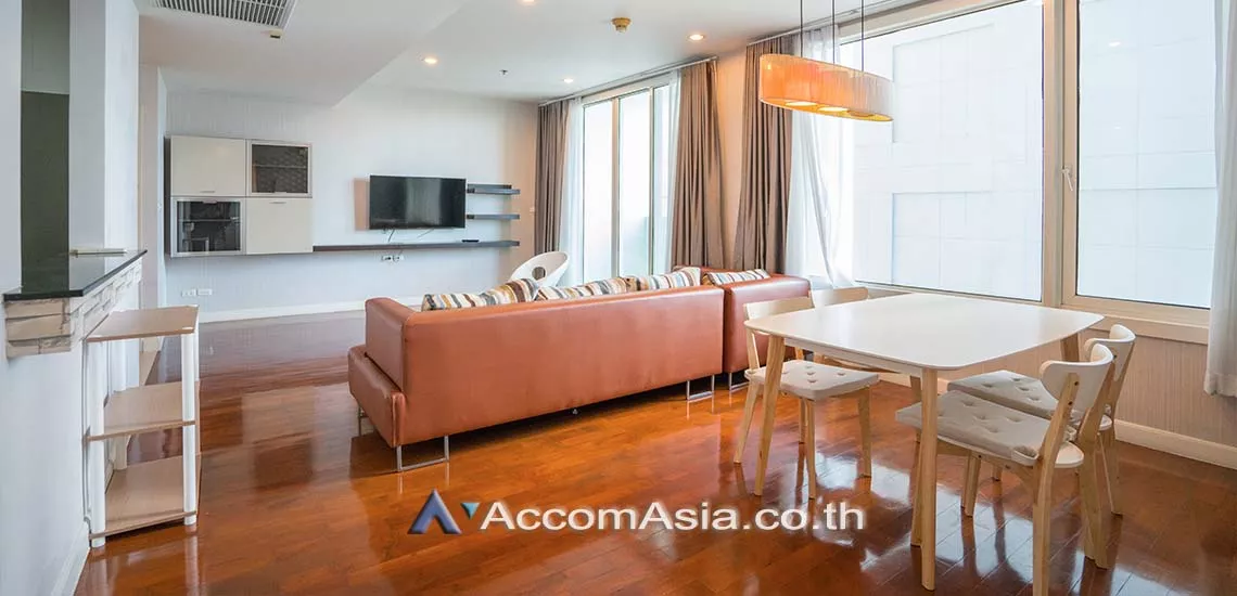  2 Bedrooms  Condominium For Rent & Sale in Sukhumvit, Bangkok  near BTS Phrom Phong (1511539)