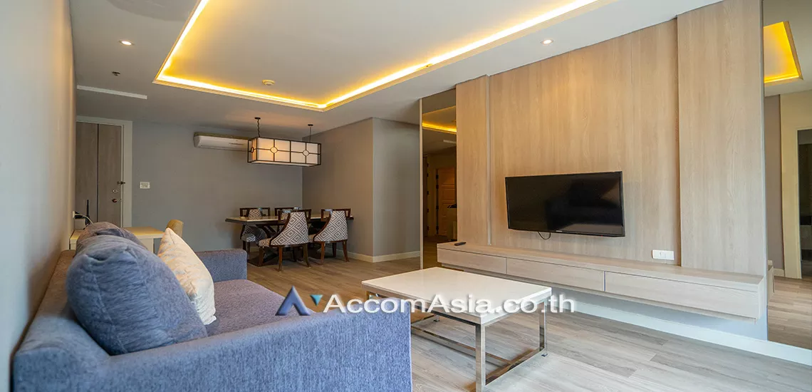  2 Bedrooms  Apartment For Rent in Sukhumvit, Bangkok  near BTS Phrom Phong (1411556)