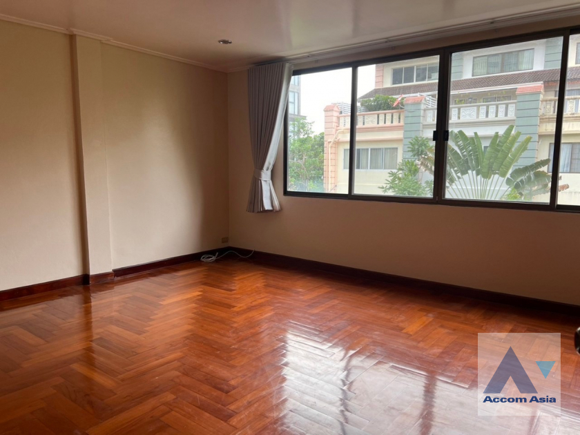 15  3 br Townhouse for rent and sale in Sukhumvit ,Bangkok BTS Thong Lo at Thonglor Garden Place 2511604
