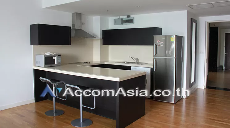  1 Bedroom  Condominium For Rent in Sathorn, Bangkok  near BTS Chong Nonsi (1511697)