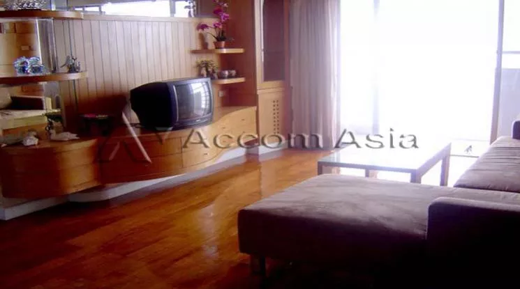  2 Bedrooms  Condominium For Rent in Sukhumvit, Bangkok  near BTS Phrom Phong (2047901)