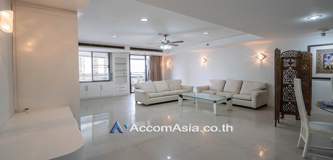 Pet friendly |  3 Bedrooms  Condominium For Rent in Sukhumvit, Bangkok  near BTS Asok - MRT Sukhumvit (20483)